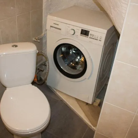 з круглим ліжком, вулиця гоголя 9, в стилі лофт цікавий стиль і комфорт * Lemberg