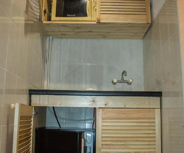 з круглим ліжком, вулиця гоголя 9, в стилі лофт цікавий стиль і комфорт Apartment *